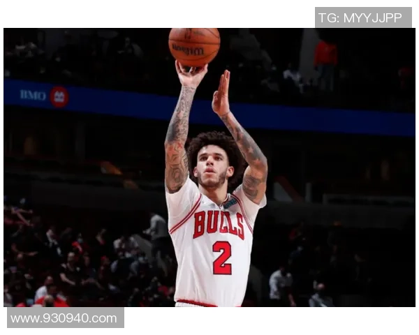 足球明星鲍尔的传奇人生与辉煌成就全景解析